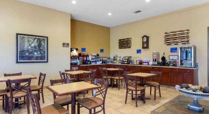 Best Western Taylor Inn Экстерьер фото