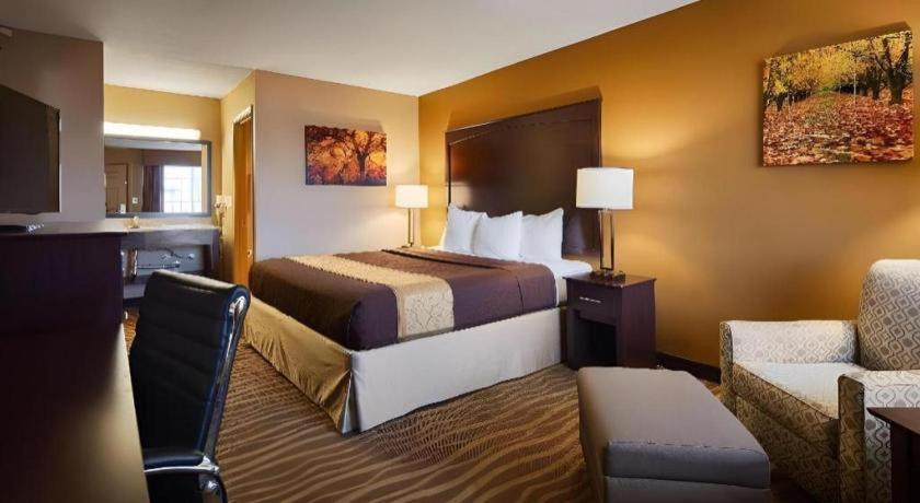 Best Western Taylor Inn Экстерьер фото